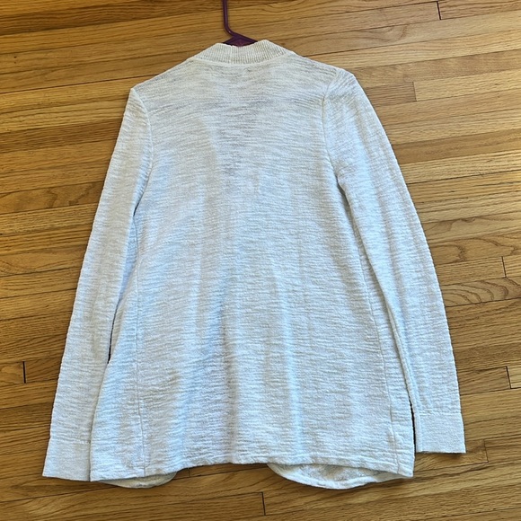 White loft cardigan - Picture 2 of 3